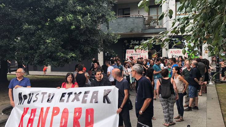 Apustuak, tentazio eta adikzio