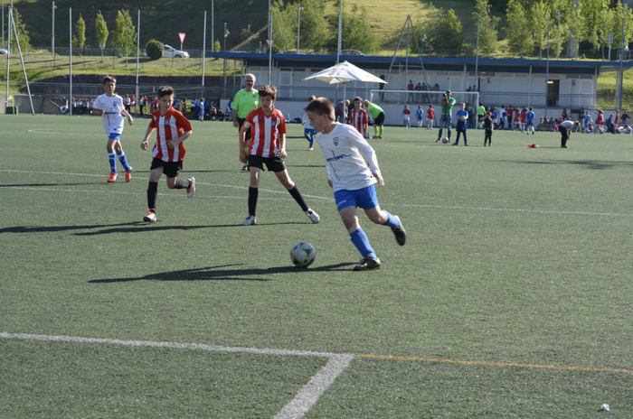 Gaur hasiko da alebin mutilen Azpeitia Cup futbol txapelketako azken fasea