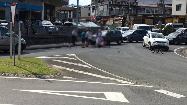 Txirrindulari bat zauritu da Landetan izan den trafiko istripuan