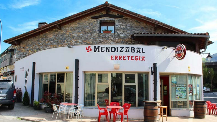 Otaegi aizkolariak apustua hitzartzeko zita jarri du Mendizabal erretegian