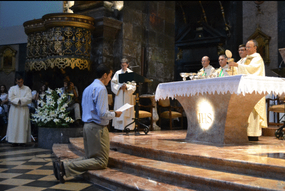 Jesusen Lagundian botoak hartu dituzte lau gaztek