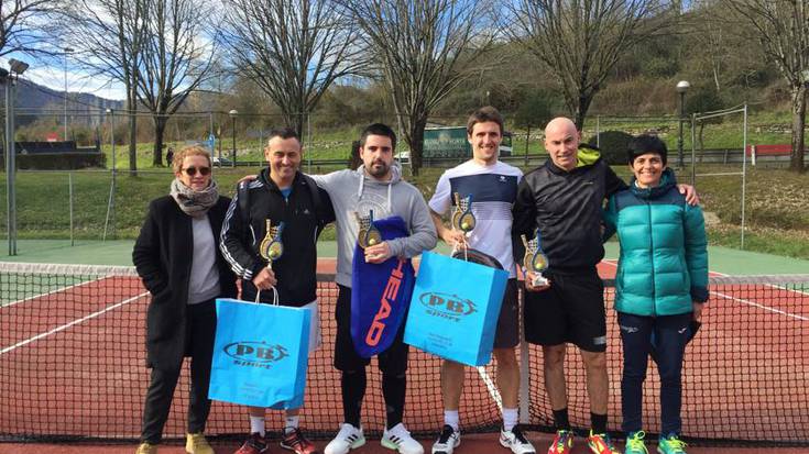 Jon Orbegozok Azkoitiko Udazkeneko Tenis Txapelketa irabazi du