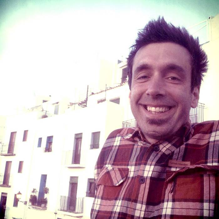 Peru Magdalena: "Sarrionandiaren obrak duen eragina islatu nahi izan dugu, mitifikaziotik ihes eginda"