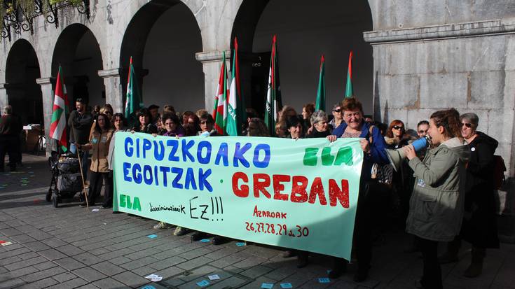 San Martin egoitzako eta eguneko zentroko langileak grebara deitu ditu ELAk