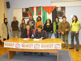 Israeli "boikota" egitera deitu dute hainbat herritarrek
