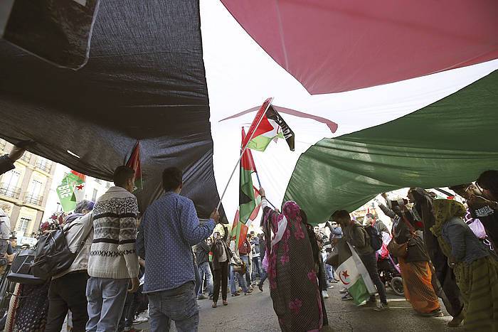 Su-etena hautsi izana leporatu diote giza eskubideen ekintzaile sahararrek Marokori