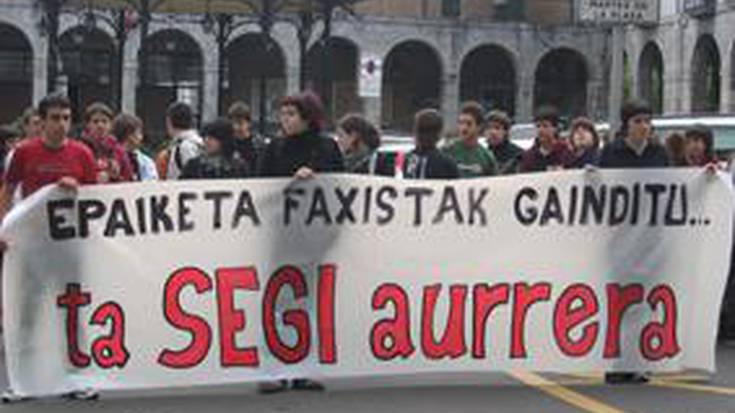 IAk deitutako geldialdiak
