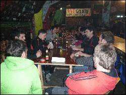 30 bikote 'Egunkaria'-ren alde musean