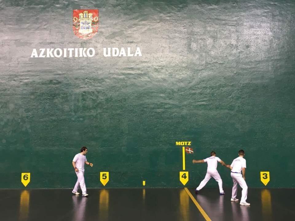 Azpeitia eta azpeitiarrak nagusi, Herriartekoaren final laurdenetako itzulerakoan