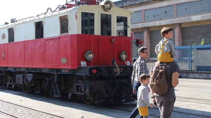 Tren historikoekin 57 irteera antolatu dituzte abuztuan Burdinbidearen Euskal Museoan
