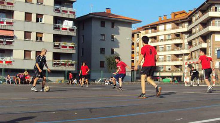 Gaztetxeko futbito txapelketako finalak jokatuko dituzte zapatuan