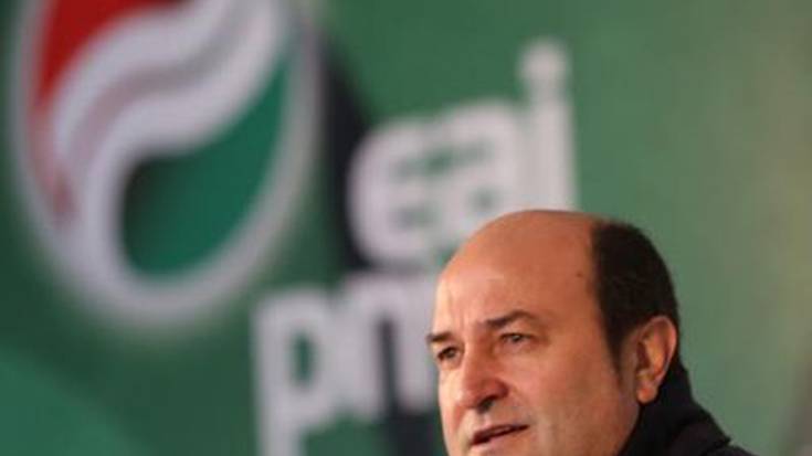 Andoni Ortuzarrek egungo egoera politikoaz hitz egingo du ostegunean