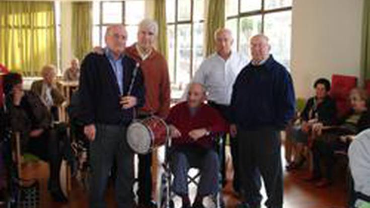 Pedro Etxeberria omendu zuten San Martin egoitzan