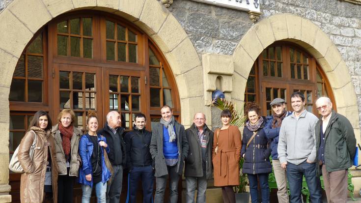 "Positiboa" izan da aurtengo 'Bost geldialdi historian' ekimena