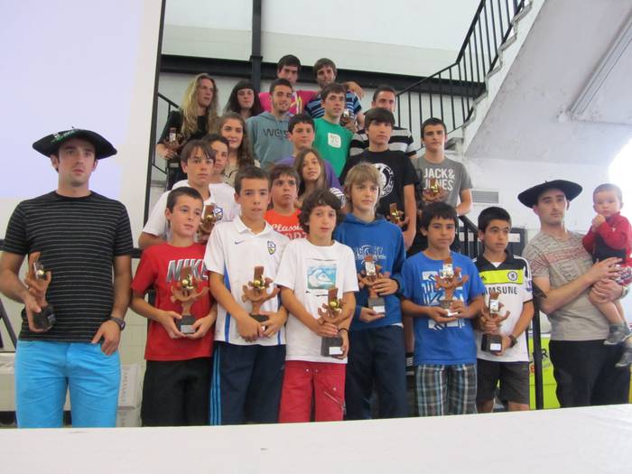 Lagun Onak Eguna, festa giroan