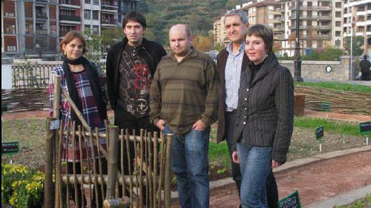 Landa eremua eta bertako produktuak sustatzeko Ereiten kanpaina abiatu dute