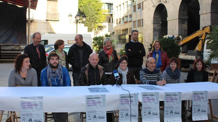 Azpeitiko eta Azkoitiko ikastetxeek hainbat konpromiso hartu dute indarkeria matxista kasuen aurrean jarduteko