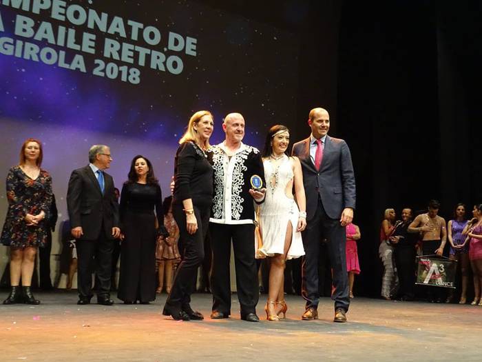 Bost sarirekin itzuli da Jose Mari Orbegozo Espainiako eta Europako Dantza Txapelketatik