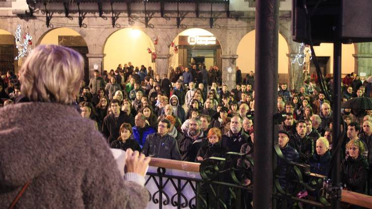 Presoen eskubideak aldarrikatu dituzte ehunka lagunek