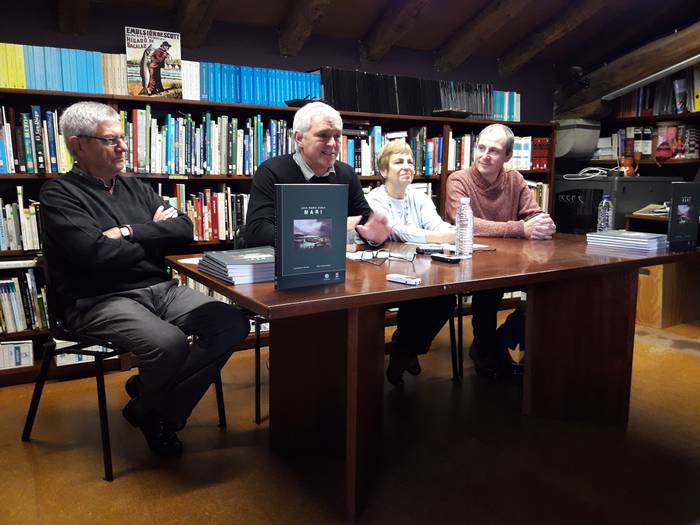 Mariren bizitza kontatzen duen liburua aurkeztu dute Donostian