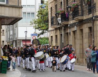 Indarrak batuta, musika herriko bazterretara eraman dute Zumai eta Ad Libitum txarangek