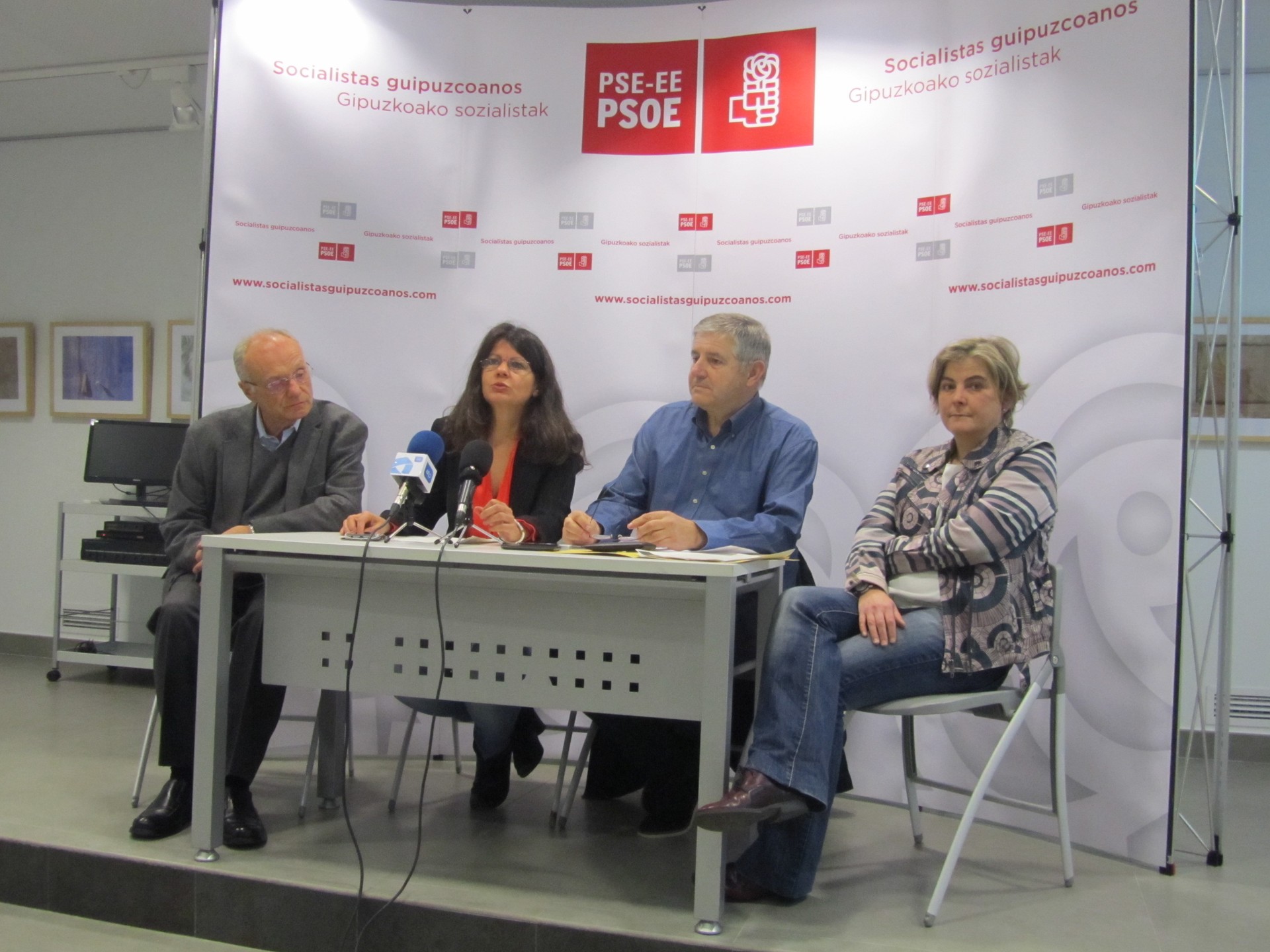 PSE-EEk Deba eta Donostia artean gaueko tren zerbitzua martxan jartzeko eskatuko du Legebiltzarrean
