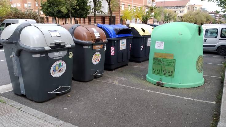 Hondakin handien bilketa zerbitzuko egunak errespetatzeko deia egin du UKUEk