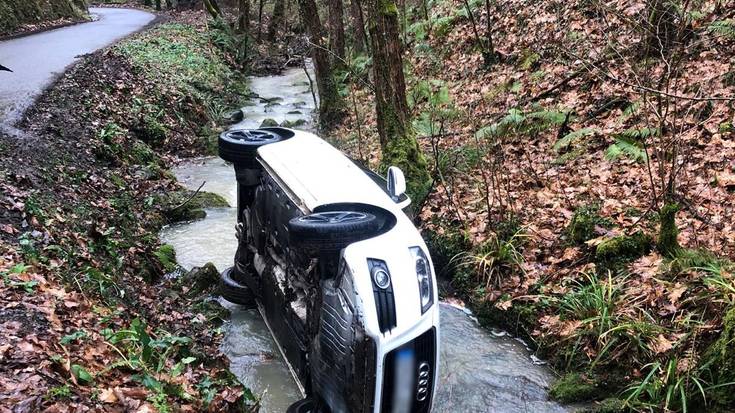 Auto bat errekara erori da Sistiaga Errekan