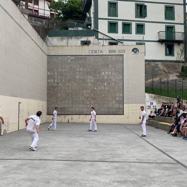 Esku pilota txapelketa herrikoiko finalak