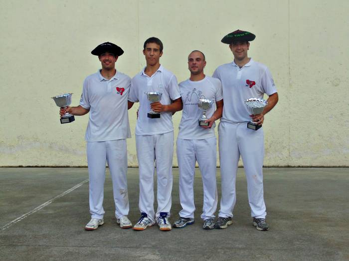 Uranga anaiek irabazi dute Itzurungo txapelketa