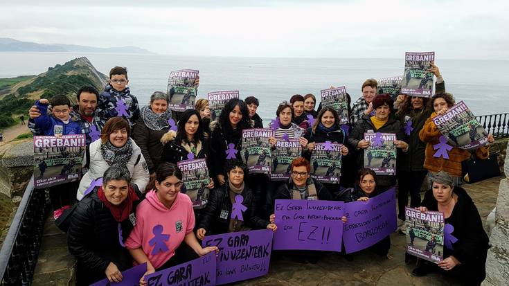 Zaharren egoitzetako langileak: "Ez gara inuzenteak"