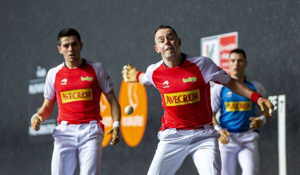 Binakako Pilota Txapelketako finalerdietan izango da Jon Alberdi