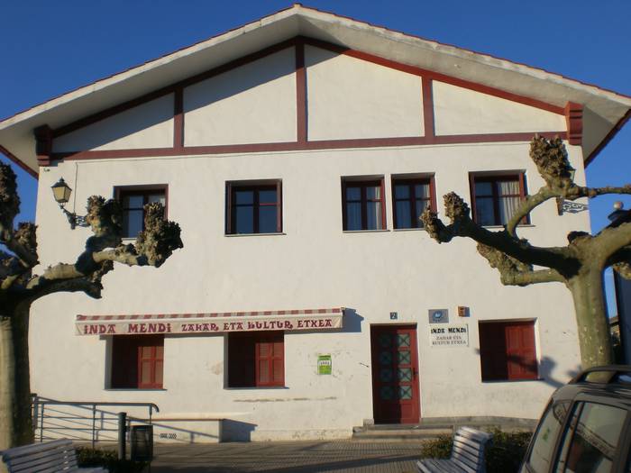 Aztuiren kontzertua izango da ostiralean, Aizarnazabalen