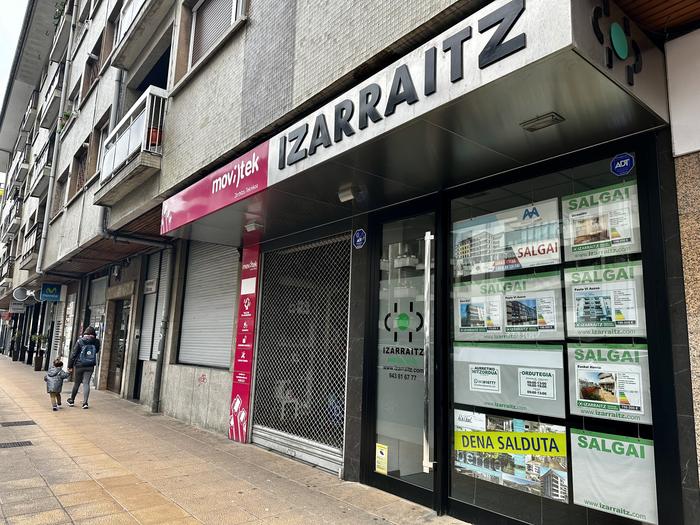 Gaur itxiko ditu ateak Izarraitz Inmobiliariak