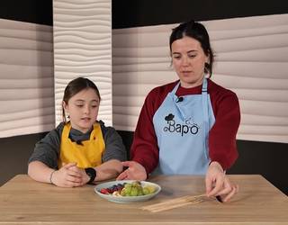 Bapo: fruta brotxetak
