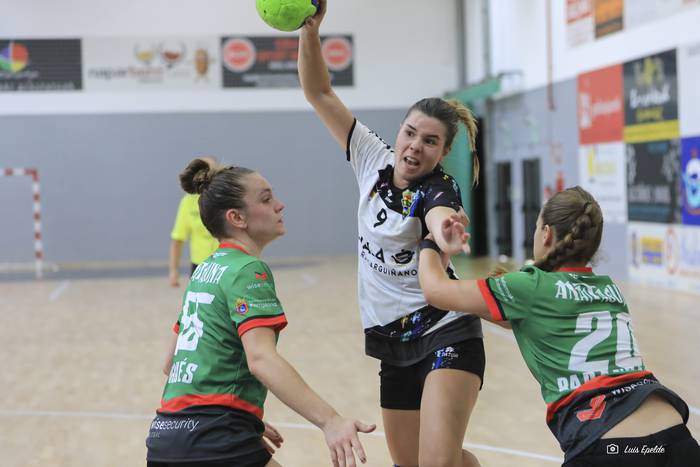 Burgosen eta Ermuan jokatuko dituzte partidak Amenabarrek eta Aialak