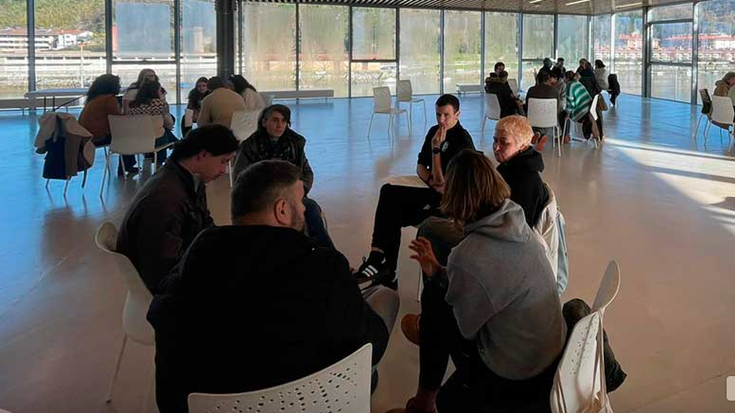 Festa batzordearen funtzionamenduaz "hausnarketa sakona" egin dute 30 herritarretik gorak