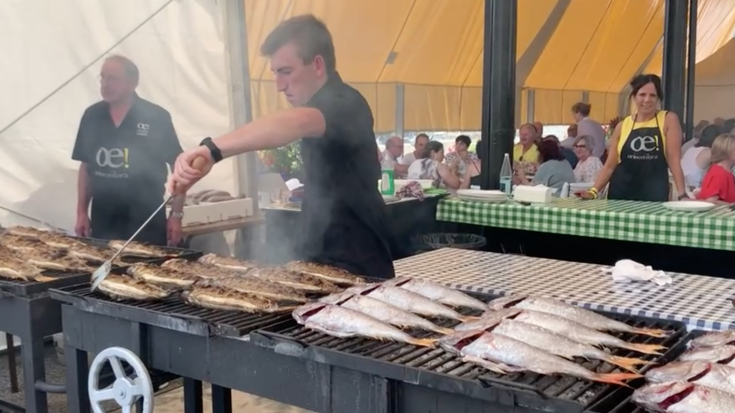 Bisiguaren Festak eta arraun estropadek bat egin dute gaur