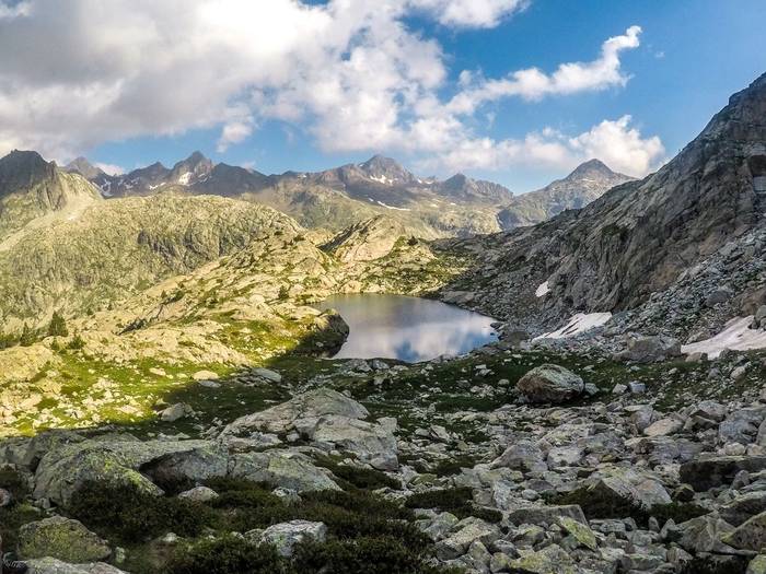 Anaitasuna mendi bazkunak oinezko irteera antolatu du Tebarray eta Peña Xuans mendietara