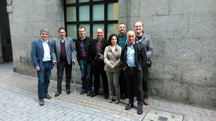 Industria indartzea helburu duen akordioa sinatu du Azpeitiko Udalak Saiolanekin