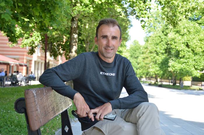 Haimar Zubeldia: "Ileak tente jartzen zaizkit Euskaltelen bizi izandakoak gogoratzean"