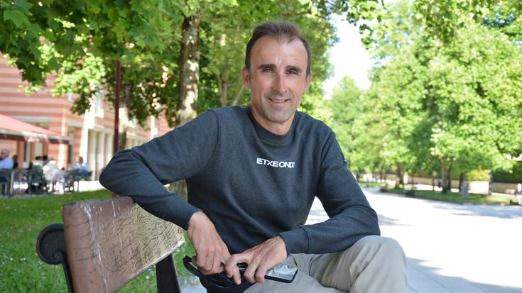 Haimar Zubeldia: "Ileak tente jartzen zaizkit Euskaltelen bizi izandakoak gogoratzean"