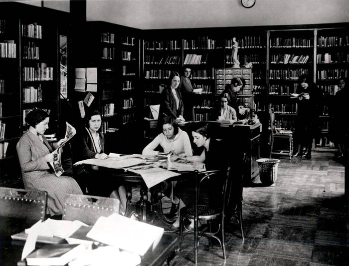 1927ko belaunaldiko emakumeen inguruko lana ikusgai, ostiralean