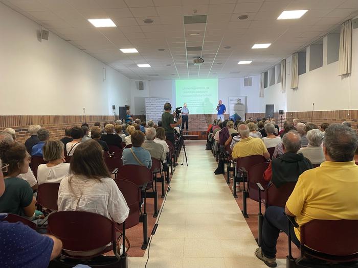 Eutanasiari buruzko hitzaldia "arrakastatsua" izan dela nabarmendu du ZarautzOnek