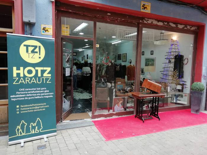 Pandemia egoerara moldatutako Gabonetako azoka prest du Hotz-Zarautzek