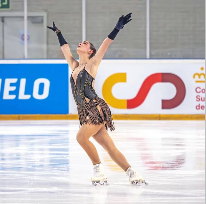 Nahia Olaizolak zilarrezko domina eskuratu du Espainiako Txapelketan