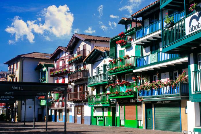 Jubilatuek Hondarribira egingo dute irteera hilaren 20an