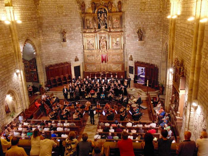 Zumaiako Musika jaialdiko ordainpeko bi saioetarako sarrerak salgai daude