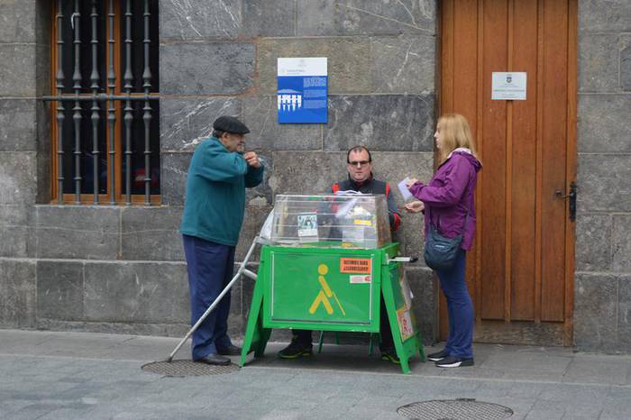 ONCEren azaroko sari bereziaren zati bat Azkoitian saldu da