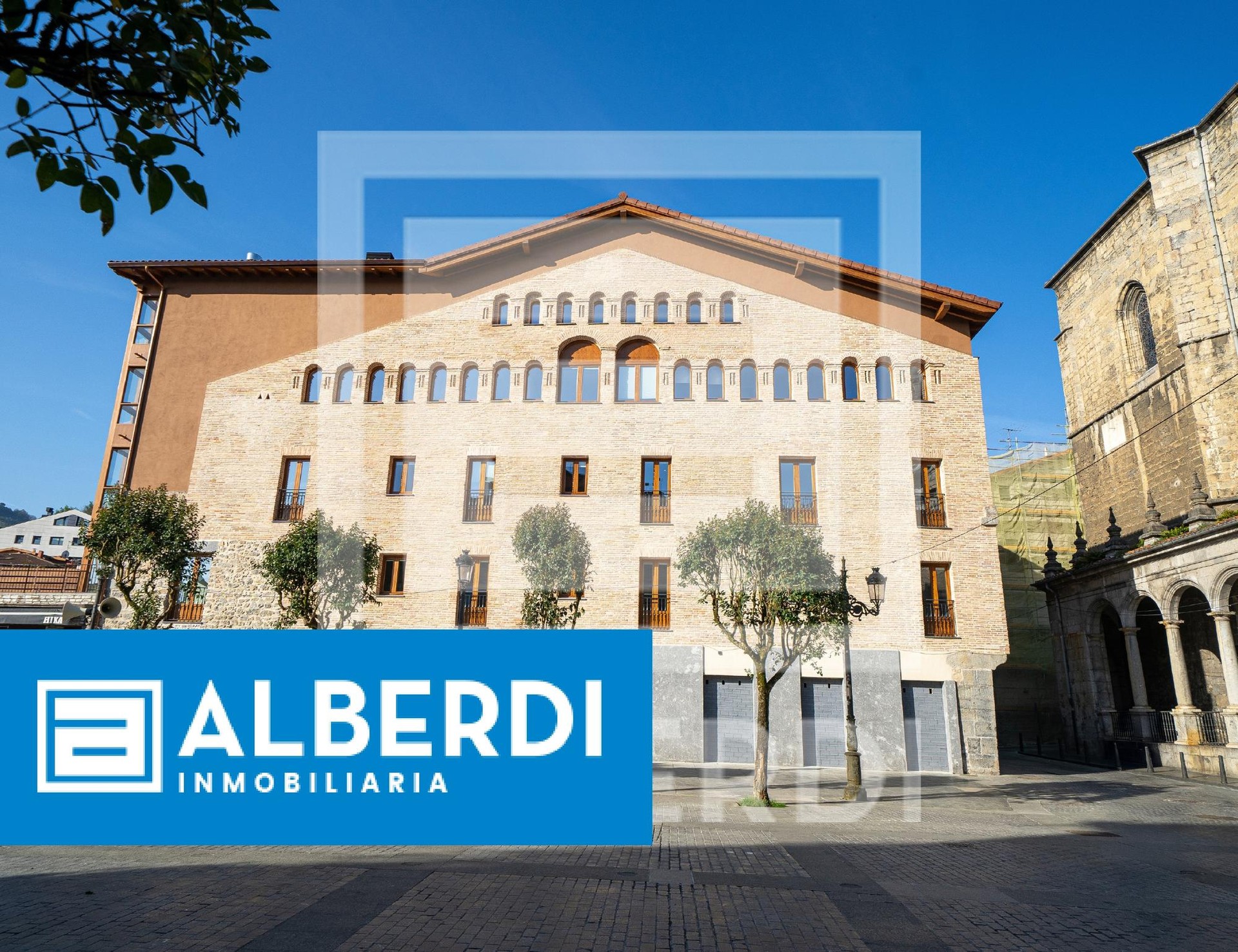 Alberdi Inmobiliaria: azken etxebizitza salgai, Idiakez Ederra eraikinean